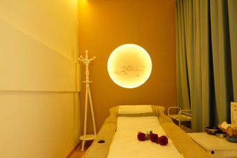 南京栖霞日式指压的寂静美学：在按压中听见雪落的声音